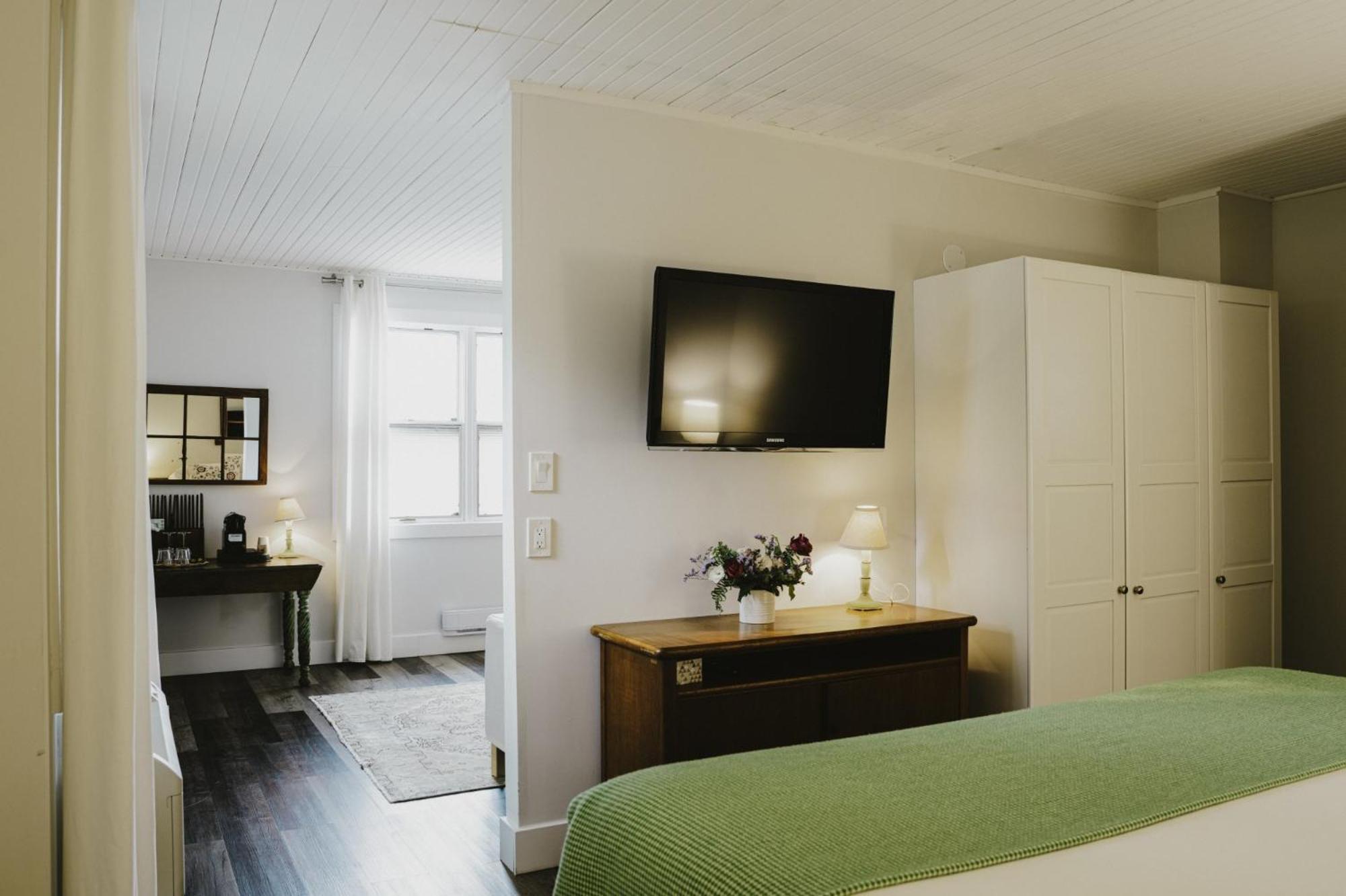 The Kent Motel Niagara-on-the-Lake Εξωτερικό φωτογραφία