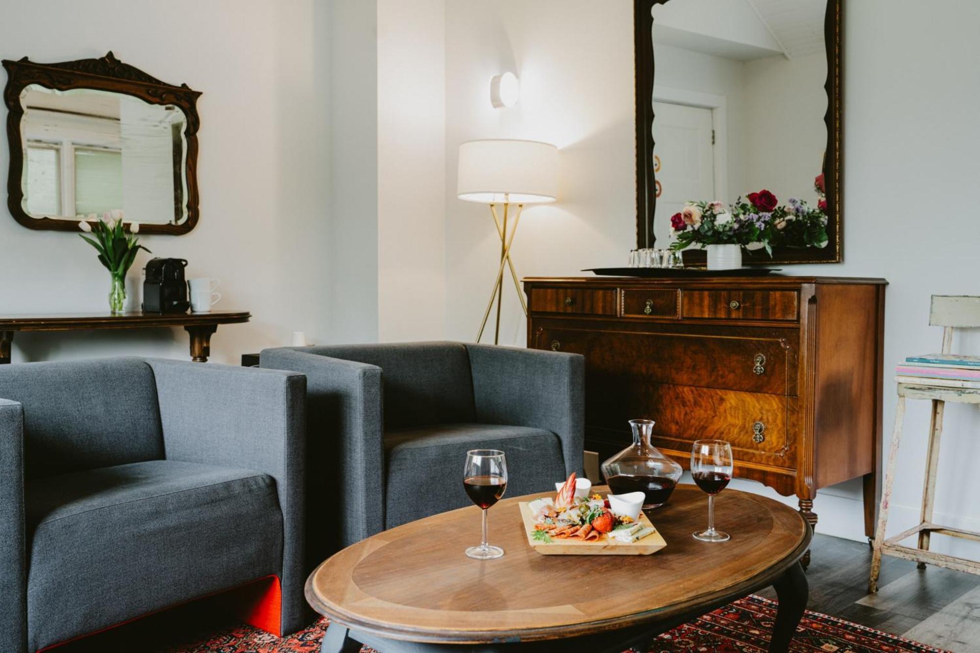 The Kent Motel Niagara-on-the-Lake Εξωτερικό φωτογραφία